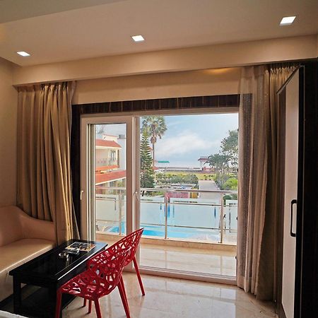 Santiniketan Hotel And Resort !! On Beach Family Resort !! 曼达莫尼 外观 照片