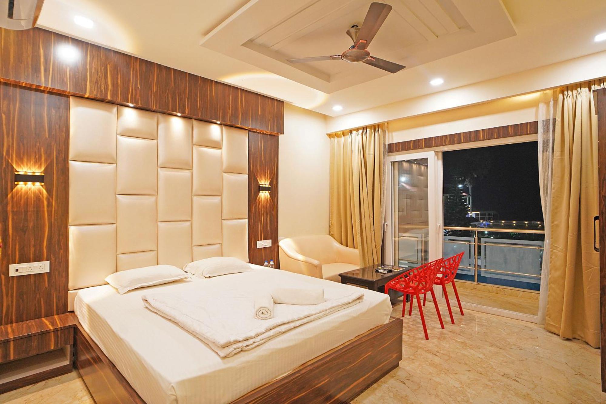 Santiniketan Hotel And Resort !! On Beach Family Resort !! 曼达莫尼 外观 照片
