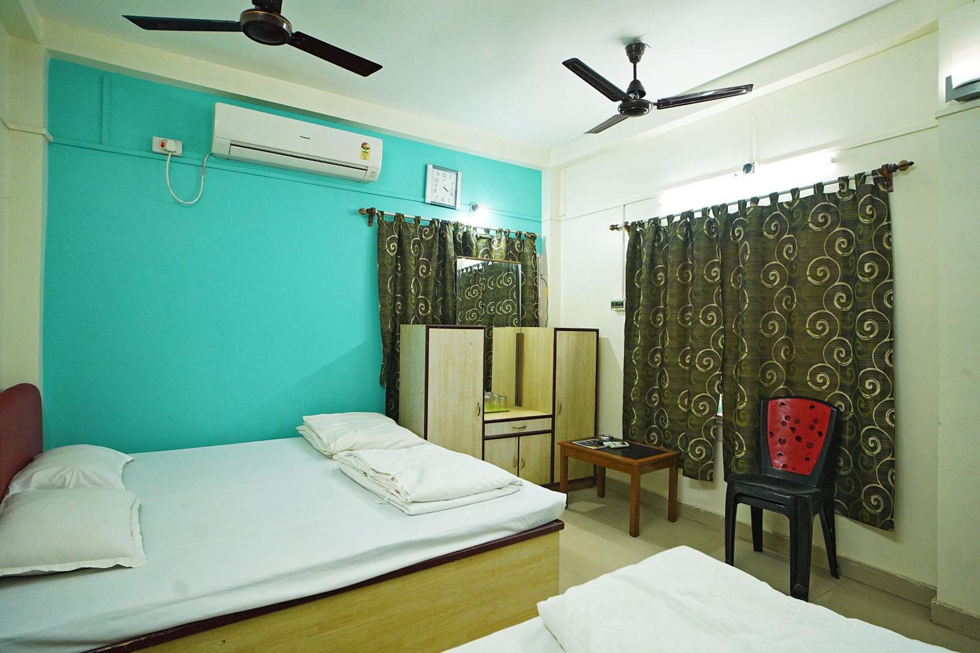Santiniketan Hotel And Resort !! On Beach Family Resort !! 曼达莫尼 外观 照片