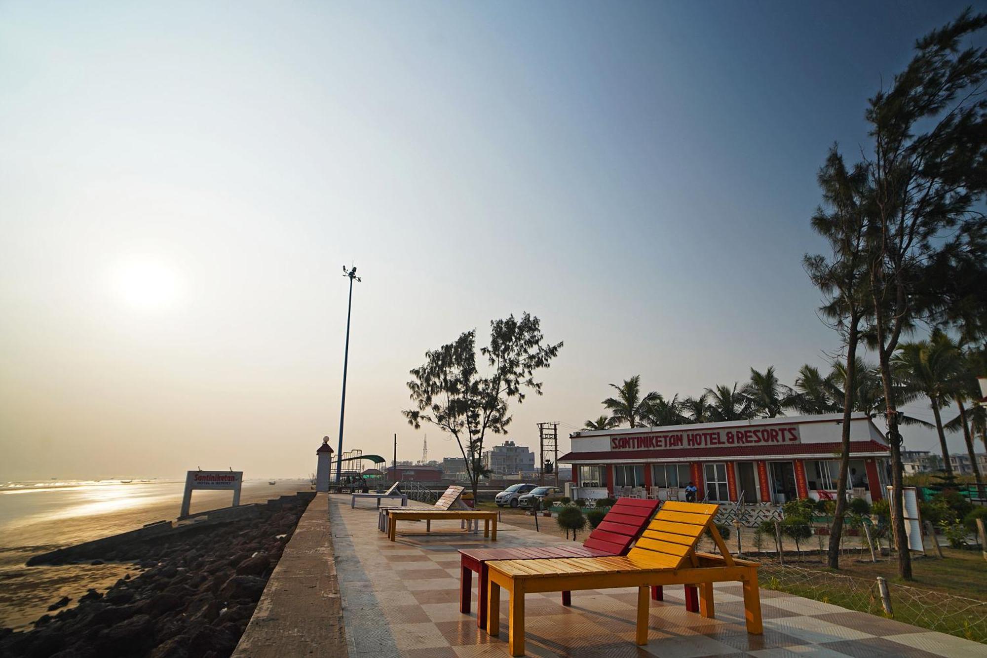 Santiniketan Hotel And Resort !! On Beach Family Resort !! 曼达莫尼 外观 照片
