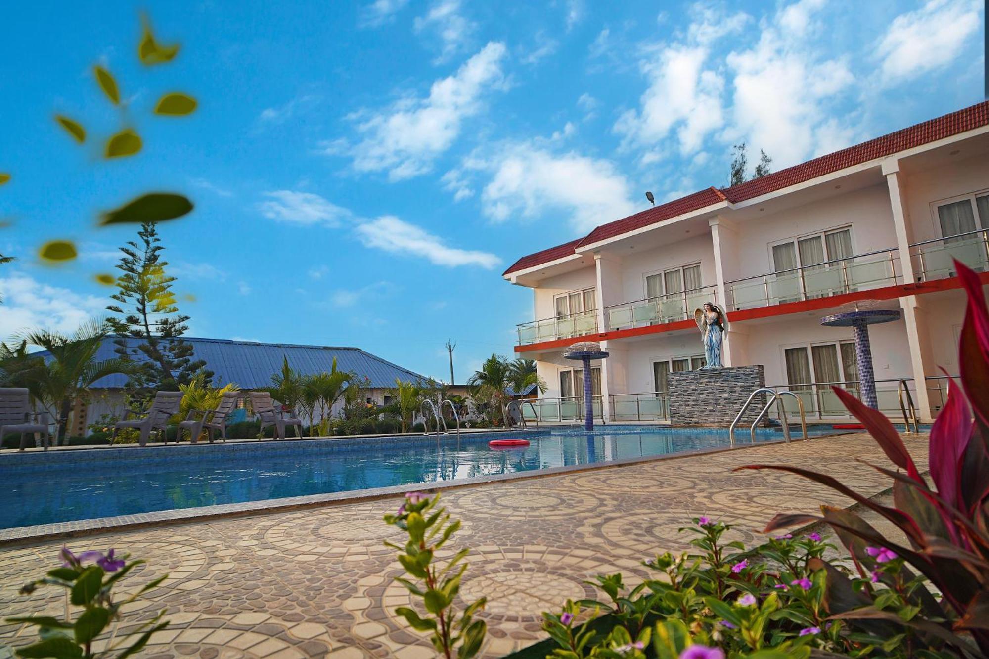 Santiniketan Hotel And Resort !! On Beach Family Resort !! 曼达莫尼 外观 照片