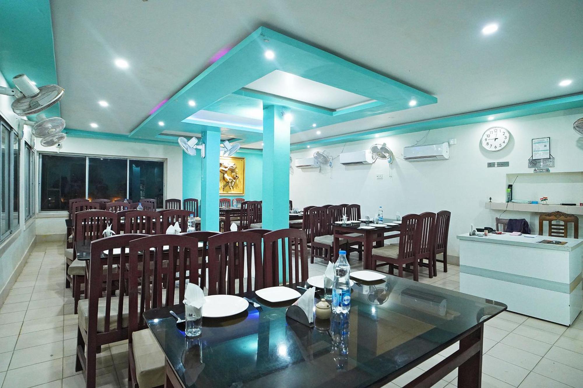 Santiniketan Hotel And Resort !! On Beach Family Resort !! 曼达莫尼 外观 照片